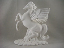 Load image into Gallery viewer, Pegasus 7-1/4&quot; tall
