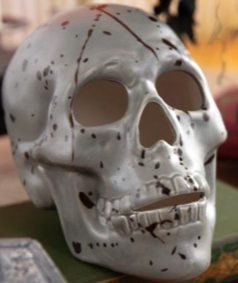 Skull Figurine 8